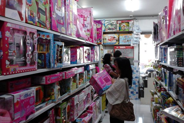 Kelebihan - Penuhi Hasrat Anak dengan Pergi ke Grosir Mainan Anak Murah