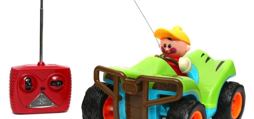 Manfaat Mainan Mobil Remot untuk Melatih Kecerdasan Emosional Anak