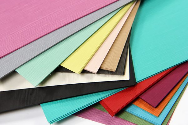 Kertas Linen - Ragam Jenis Kertas Undangan yang Umum Dipakai Masyarakat