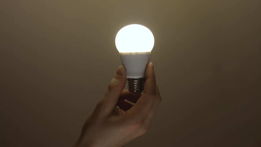 Bentuk yang mungil - Biaya Listrik Apartemen Lebih Hemat dengan Lampu LED Rumah - shutterstock.com