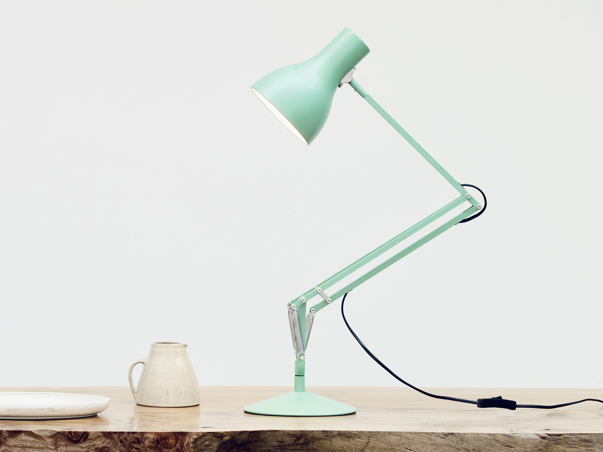 Selalu belajar desain terbaru - Bisnis Lampu Meja Dekorasi, Usaha Bermodal Kecil dengan Potensi Untung Gede - Nest.co.uk