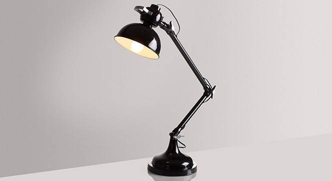 Dibuat dari Material Berkualitas - Tips Memilih Lampu Belajar yang Tepat - urbanladder.com Dibuat dari Material Berkualitas - Tips Memilih Lampu Belajar yang Tepat - urbanladder.com